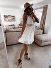 <tc>Elegancka sukienka Radmira biała</tc>